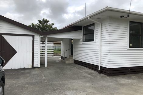 Photo of property in 10 Warwick Crescent, Taradale, Napier, 4112