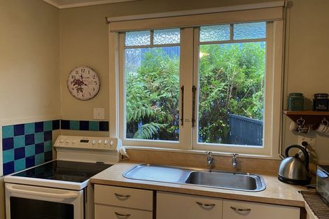 Photo of property in 5 Corbett Street, Hector, 7822