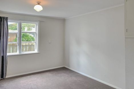 Photo of property in 48 Sladden Street, Naenae, Lower Hutt, 5011