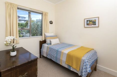 Photo of property in 69 Pah Road, Cockle Bay, Auckland, 2014