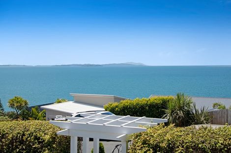Photo of property in 1/6 Duncansby Road, Stanmore Bay, Whangaparaoa, 0932