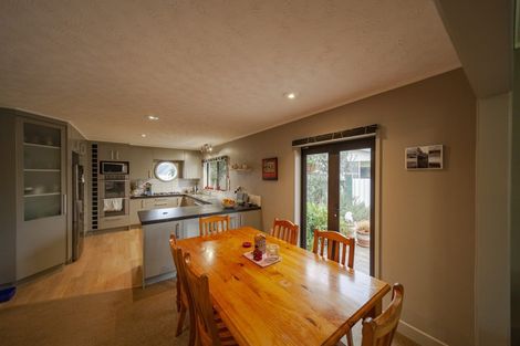 Photo of property in 375 Westminster Avenue, Tamatea, Napier, 4112