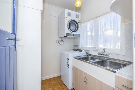 Photo of property in 137 Galloway Street, Hamilton East, Hamilton, 3216