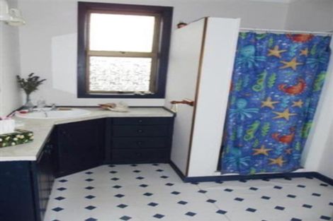 Photo of property in 1 Wairau Road, Oakura, 4314