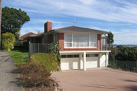 Photo of property in 131a Ngatai Road, Otumoetai, Tauranga, 3110