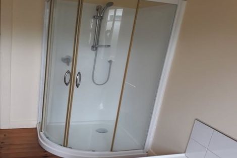 Photo of property in 94 Queen Street, Waiuku, 2123