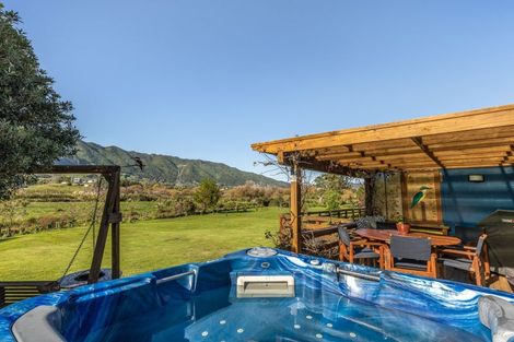 Photo of property in 149 Peka Peka Road, Peka Peka, Waikanae, 5391