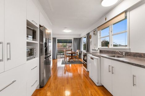 Photo of property in 13 Burn Street, Levin, 5510