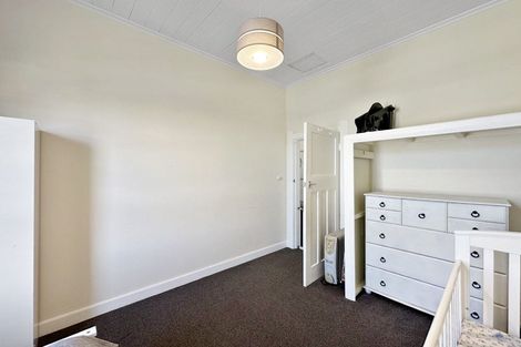 Photo of property in 18 Swiss Avenue, Gonville, Whanganui, 4501