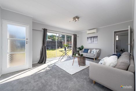 Photo of property in 7 Garth Lane, Maoribank, Upper Hutt, 5018