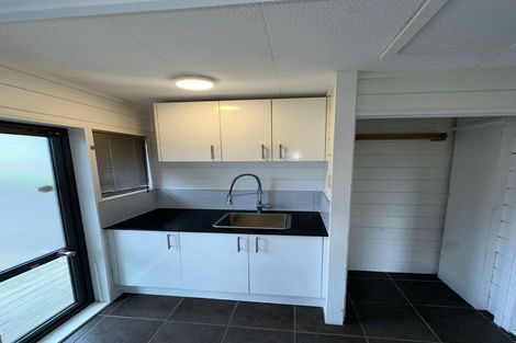 Photo of property in 4 Rotoma Rise, Clover Park, Auckland, 2019