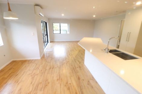 Photo of property in 12 Thomas Hamer Place, Greenhithe, Auckland, 0632