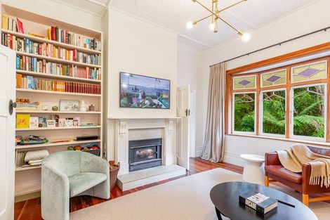 Photo of property in 262 Glengarry Road, Glen Eden, Auckland, 0602