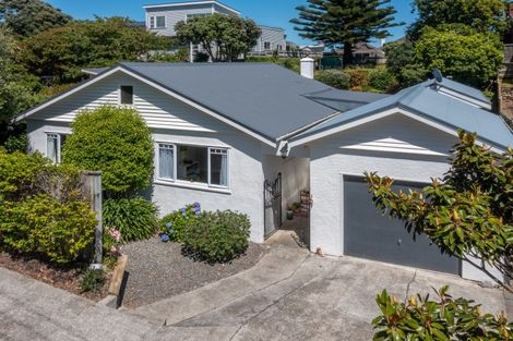 Photo of property in 131 Rosetta Road, Raumati South, Paraparaumu, 5032