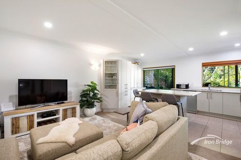 Photo of property in 84 Landing Drive, Albany, Auckland, 0632