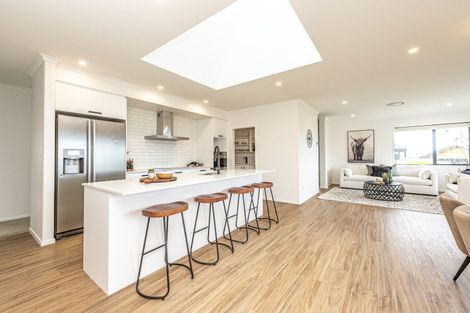 Photo of property in 36 Tirimoana Place, Otamatea, Whanganui, 4501