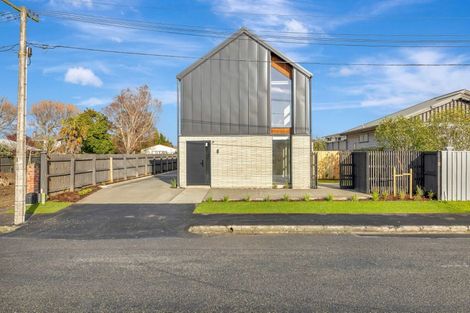 Photo of property in 2/11 Spring Grove Street, Spreydon, Christchurch, 8024