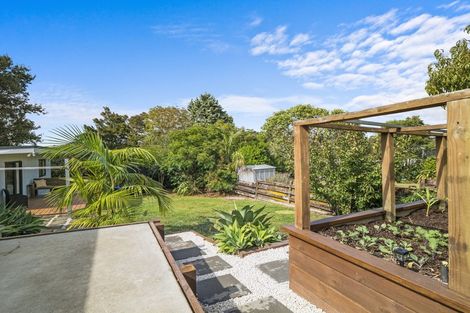 Photo of property in 36 Scott Road, Stanmore Bay, Whangaparaoa, 0932