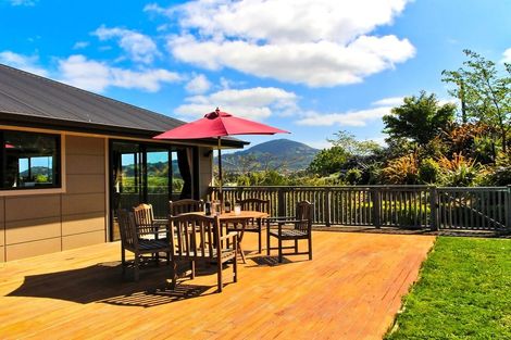 Photo of property in 11 Thomson Street, Green Island, Dunedin, 9018