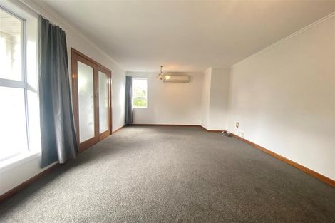 Photo of property in 106 Golf Road, New Lynn, Auckland, 0600