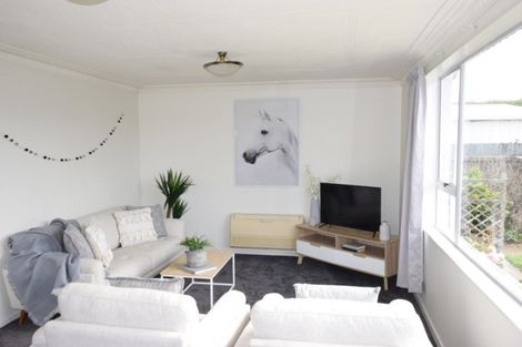 Photo of property in 35 Nichol Street, Heidelberg, Invercargill, 9812