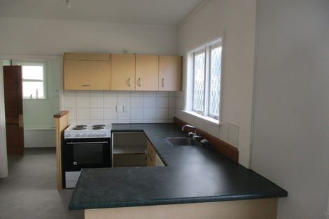 Photo of property in 2 Tory Street, Petone, Lower Hutt, 5012