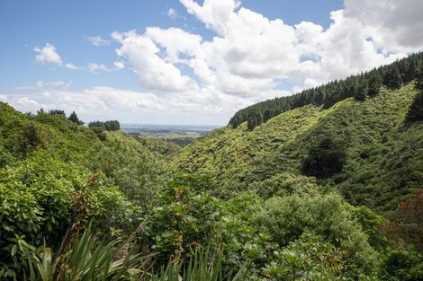 Photo of property in 631 Pahiatua Aokautere Road, Aokautere, Palmerston North, 4471