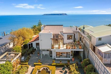 Photo of property in 26 Ogilvy Terrace, Plimmerton, Porirua, 5026