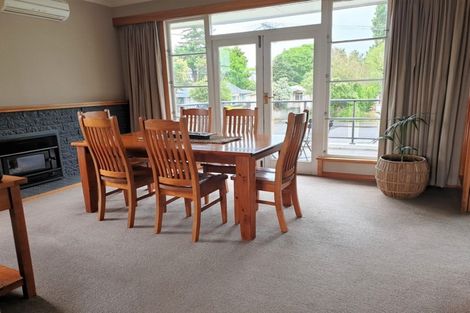 Photo of property in 5 Chamberlain Street, Dannevirke, 4930