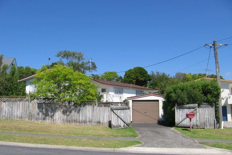 Photo of property in 28 Manuwai Road, Torbay, Auckland, 0630