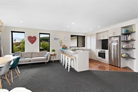 Photo of property in 11 Centre Crescent, Wanaka, 9305