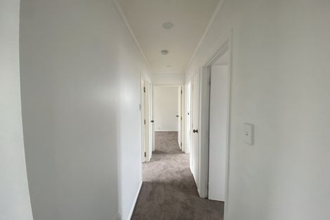 Photo of property in 1/19 Silver Creek Road, Weymouth, Auckland, 2103