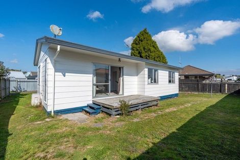 Photo of property in 20b Kentucky Crescent, Nawton, Hamilton, 3200