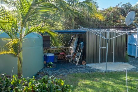 Photo of property in 23 Paradise Road, Coopers Beach, 0420
