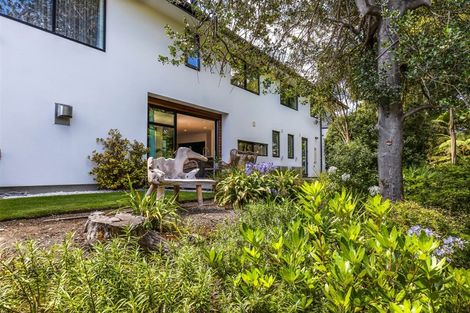 Photo of property in 62 Straven Road, Fendalton, Christchurch, 8014