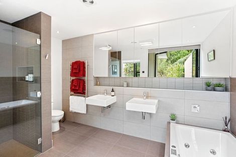 Photo of property in 34 Pawsons Valley Road, Duvauchelle, 7581