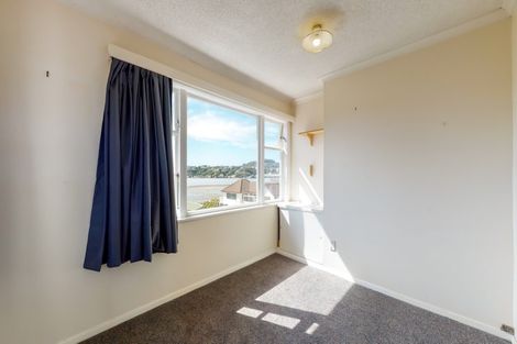 Photo of property in 48 Mana Esplanade, Paremata, Porirua, 5026