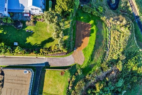 Photo of property in 10 Aderman Place, Hurworth, New Plymouth, 4310