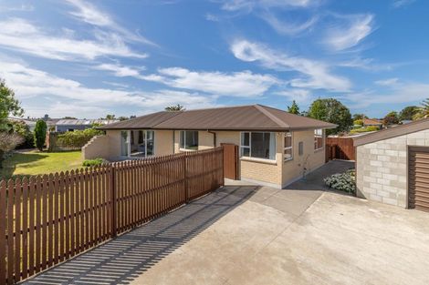 Photo of property in 30 Woodgrove Avenue, North New Brighton, Christchurch, 8083