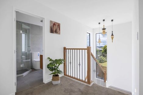 Photo of property in 744c East Coast Road, Pinehill, Auckland, 0630