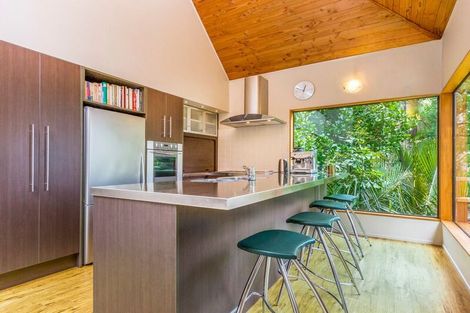 Photo of property in 409 Titirangi Road, Titirangi, Auckland, 0604
