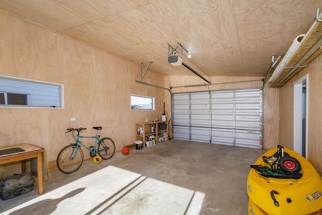 Photo of property in 15 Pacific Place, Whitianga, 3510