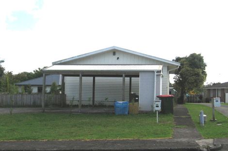 Photo of property in 60a Kingdale Road, Henderson, Auckland, 0610