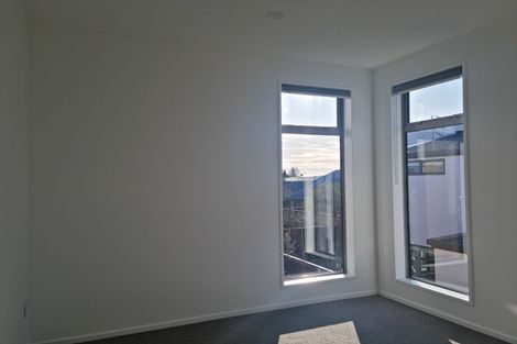 Photo of property in 2/173 Edgeware Road, Edgeware, Christchurch, 8013