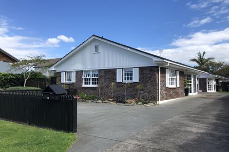 Photo of property in 1/4 Jern Place, Eastern Beach, Auckland, 2012