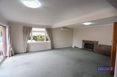 Photo of property in 11 Mottram Street, Redwood, Christchurch, 8051