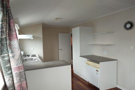 Photo of property in 2 Price Crescent, Mount Wellington, Auckland, 1060