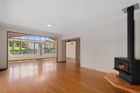 Photo of property in 8 Helleur Road, Massey, Auckland, 0614