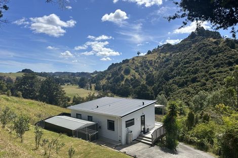 Photo of property in 24 Noakes Hill Road, Puhoi, Silverdale, 0994