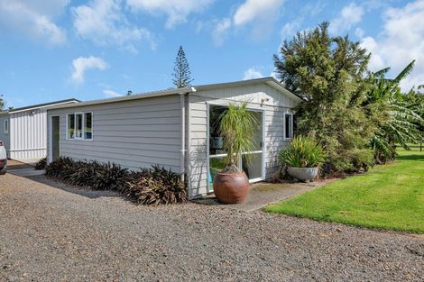 Photo of property in 712 One Tree Point Road, Ruakaka, Whangarei, 0171